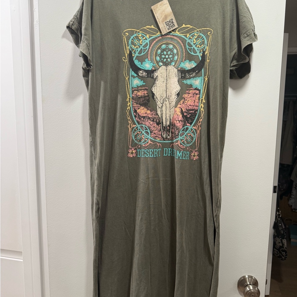 Zutter Mineral Wash Desert Dreamer Southwest Graphic T-Shirt Dress